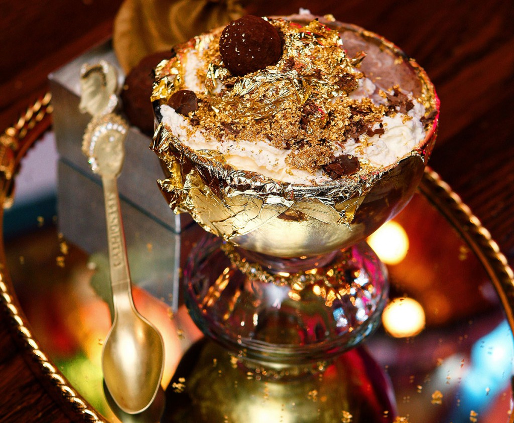 Zmrznjena čokoladna sladoledna kupa za 25.000 ameriških dolarjev