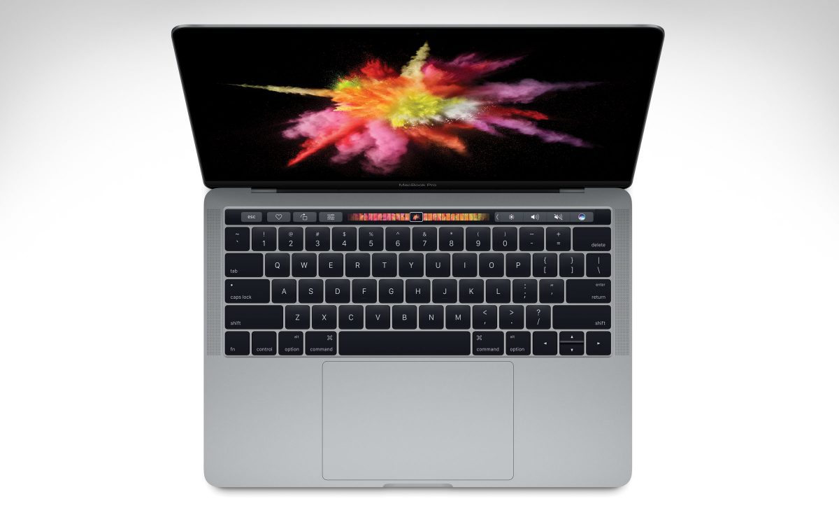 Novi MacBook Pro je tanjši in zmogljivejši kot njegov predhodnik iz leta 2012.