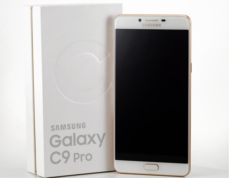 Samsung Galaxy C9 Pro naj bi bil na voljo tudi pri nas.
