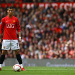 Z Nikeom ima sklenjeno pogodbo že vse od leta 2003 (leto, ko je iz kluba Sporting CP prestopil v Manchester United).