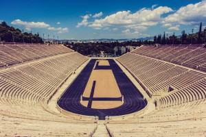 Stadion Panathenaic v Grčiji lahko gosti do 45.000 gledalcev. Stadion stoji na tleh, kjer je pred več kot 2000 leti stal njegov antični original.