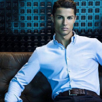 Cristiano Ronaldo je velik ljubitelj mode in se rad izbrano obleče.