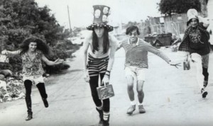 Z bendom je začel leta 1989, imenoval pa se je Marilyn Manson & The Spooky Kids.
