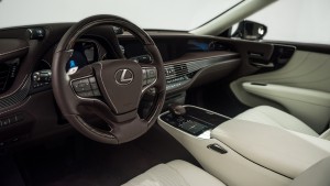 Novi Lexus LS (2017)