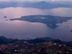Taal – nenavadno filipinsko jezero