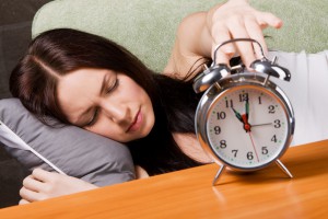 Predolg spanec. Predolgo spanje ima lahko podobno kot premalo spanca negativne posledice na zdravje.