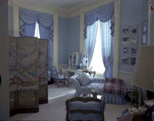 Tako elegantna je bila Bela hiša v času Jackie Kennedy: garderoba  Jackie Kennedy
