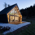 Slovenska planinska lesena hiška: malo moderneje, kot smo vajeni