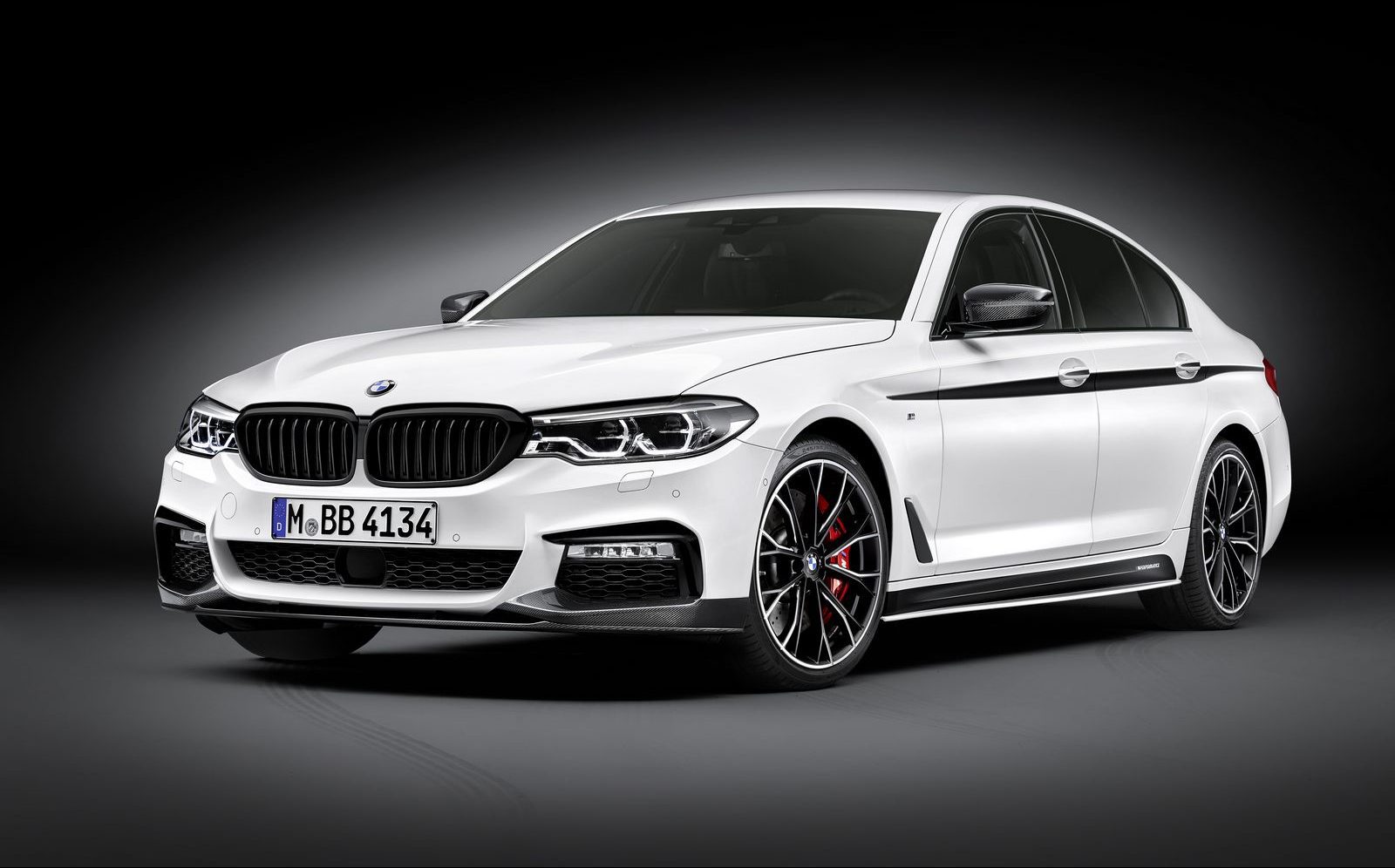 Novi BMW M5: znana prva dejstva o novi super petici