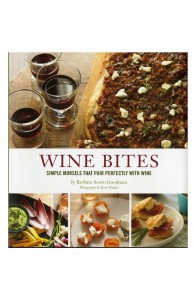 Knjiga o prigrizkih ob vinu (23 evrov)