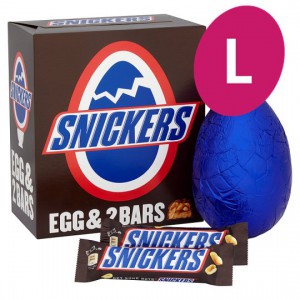 Snickers Milk Chocolate Large Easter Egg and Chocolate